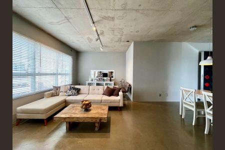 Sala de apartamento para alugar com 1 quarto, 70m² em Centro, Campinas