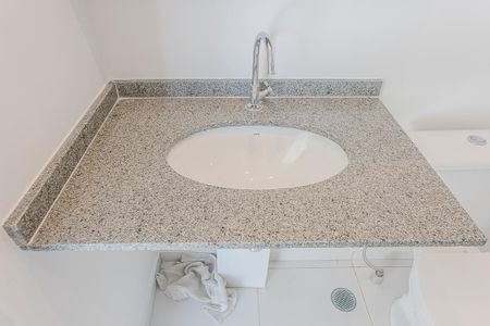 Apartamento para alugar com 40m², 2 quartos e sem vaga Apartamento para alugar com 40m², 2 quartos e sem vagaBanheiro