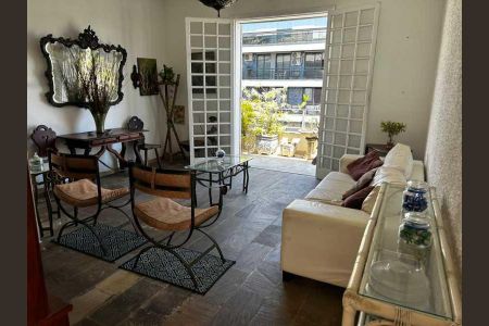 Apartamento à venda com 5 quartos, 210m² em Copacabana, Rio de Janeiro
