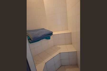 Casa de condomínio à venda com 521m², 5 quartos e 8 vagas