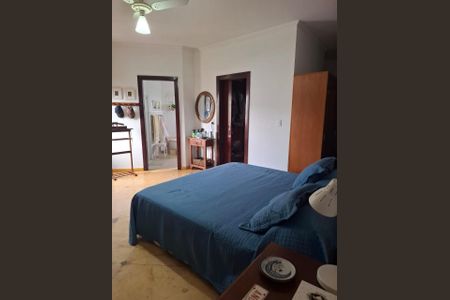 Casa de condomínio à venda com 521m², 5 quartos e 8 vagas