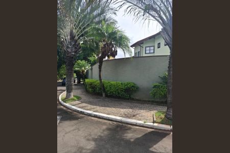 Casa de condomínio à venda com 521m², 5 quartos e 8 vagas