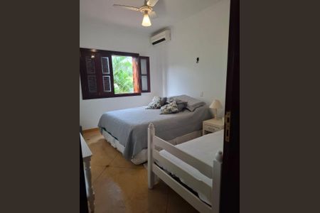 Casa de condomínio à venda com 521m², 5 quartos e 8 vagas