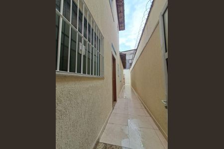 Casa à venda com 144m², 3 quartos e 4 vagas