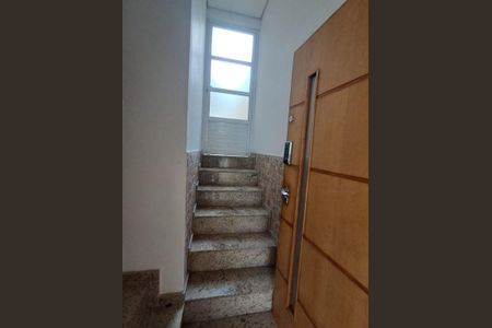 Casa à venda com 144m², 3 quartos e 4 vagas