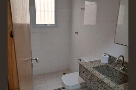 Casa à venda com 3 quartos, 144m² em Água Rasa, São Paulo
