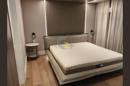 Apartamento à venda com 3 quartos, 215m² em Vila Nova Conceição, São Paulo