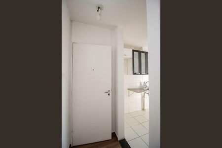 Apartamento para alugar com 43m², 2 quartos e sem vaga Apartamento para alugar com 43m², 2 quartos e sem vagaCorredor