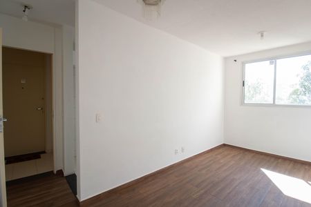 Sala de apartamento para alugar com 2 quartos, 43m² em Jardim Iris, São Paulo