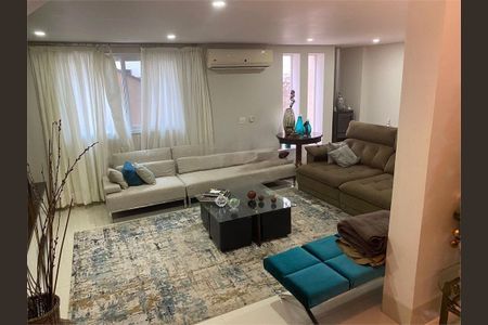 Casa de Condomínio à venda com 4 quartos, 350m² em Jardim Morumbi, São Paulo