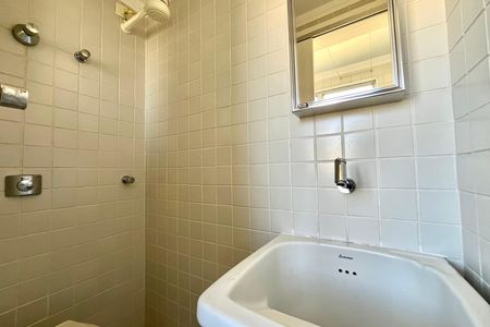 Apartamento para alugar com 60m², 2 quartos e 1 vaga Apartamento para alugar com 60m², 2 quartos e 1 vagaÁrea de Serviço