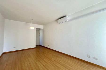 Apartamento para alugar com 60m², 2 quartos e 1 vaga Apartamento para alugar com 60m², 2 quartos e 1 vagaSala