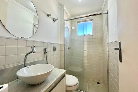 Apartamento para alugar com 60m², 2 quartos e 1 vaga Apartamento para alugar com 60m², 2 quartos e 1 vagaBanheiro