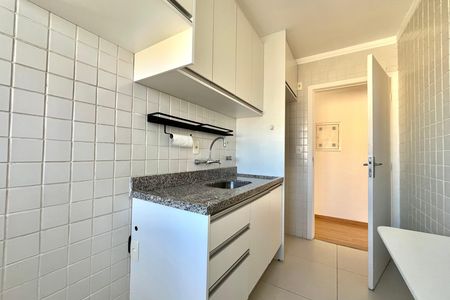 Apartamento para alugar com 60m², 2 quartos e 1 vaga Apartamento para alugar com 60m², 2 quartos e 1 vagaCozinha