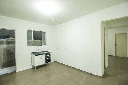 Cozinha de casa para alugar com 2 quartos, 40m² em Jardim Jaragua, São Paulo