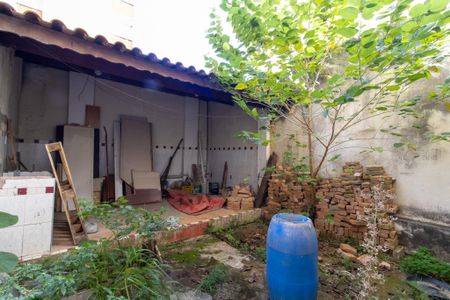 Casa para alugar com 350m², 3 quartos e sem vaga