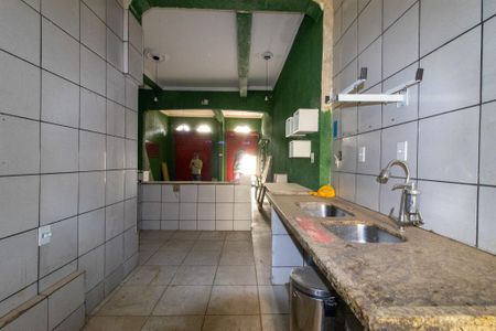 Casa para alugar com 350m², 3 quartos e sem vaga