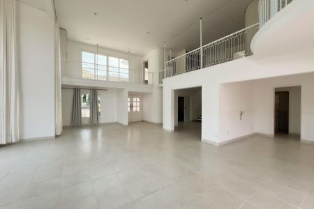 Casa de condomínio para alugar com 400m², 4 quartos e 4 vagas