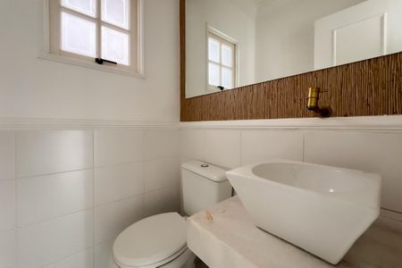 Casa de condomínio para alugar com 400m², 4 quartos e 4 vagas