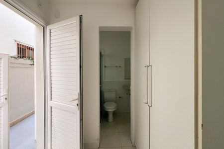 Casa de condomínio para alugar com 400m², 4 quartos e 4 vagas