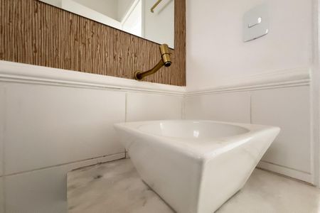 Casa de condomínio para alugar com 400m², 4 quartos e 4 vagas
