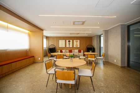 Studio à venda com 30m², 1 quarto e sem vaga Studio à venda com 30m², 1 quarto e sem vagaÁrea Comum - Salão de Festas