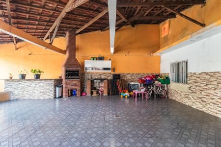 Casa à venda com 120m², 3 quartos e 2 vagas Casa à venda com 120m², 3 quartos e 2 vagasEspaço de Lazer