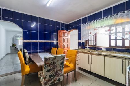 Casa à venda com 120m², 3 quartos e 2 vagas Casa à venda com 120m², 3 quartos e 2 vagasCozinha 1