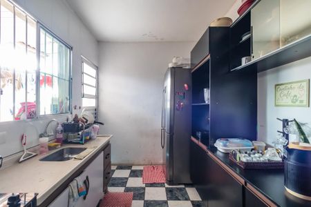 Casa à venda com 120m², 3 quartos e 2 vagas Casa à venda com 120m², 3 quartos e 2 vagasCozinha 2