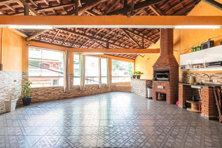Casa à venda com 120m², 3 quartos e 2 vagas Casa à venda com 120m², 3 quartos e 2 vagasEspaço de Lazer