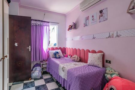 Casa à venda com 120m², 3 quartos e 2 vagas Casa à venda com 120m², 3 quartos e 2 vagasQuarto 3