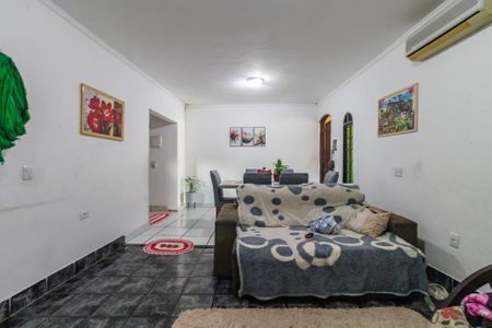 Casa à venda com 120m², 3 quartos e 2 vagas Casa à venda com 120m², 3 quartos e 2 vagasSala 2