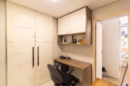 Escritório de apartamento à venda com 3 quartos, 102m² em Campo Belo, São Paulo