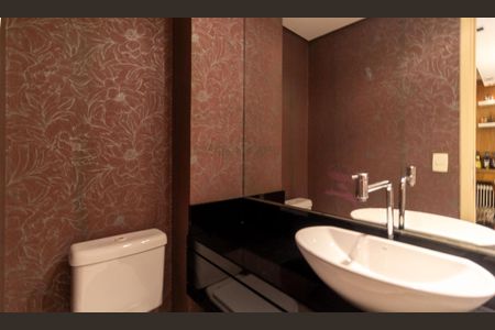 Apartamento à venda com 102m², 3 quartos e 2 vagas Apartamento à venda com 102m², 3 quartos e 2 vagasLavabo