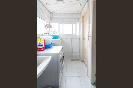 Apartamento à venda com 102m², 3 quartos e 2 vagas Apartamento à venda com 102m², 3 quartos e 2 vagasÁrea de Serviço