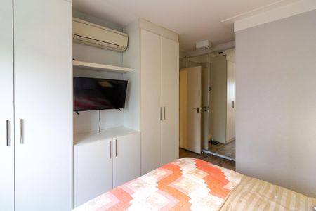 Apartamento à venda com 102m², 3 quartos e 2 vagas Apartamento à venda com 102m², 3 quartos e 2 vagasQuarto 1 - Suíte