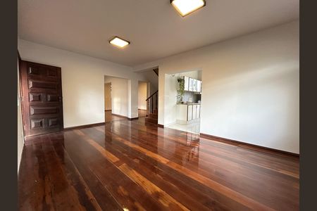 Apartamento à venda com 371m², 4 quartos e 3 vagas