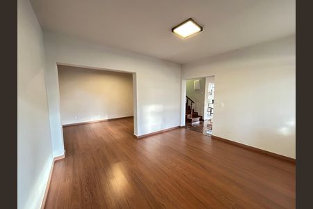Apartamento à venda com 371m², 4 quartos e 3 vagas