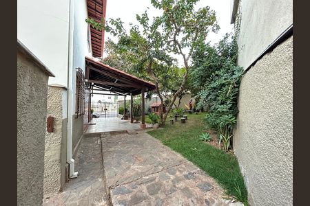 Apartamento à venda com 371m², 4 quartos e 3 vagas