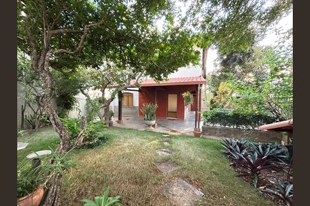 Apartamento à venda com 371m², 4 quartos e 3 vagas