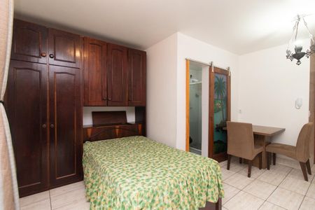 Sala/Quarto de apartamento para alugar com 1 quarto, 32m² em Cidade Baixa, Porto Alegre