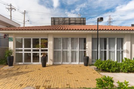 Apartamento à venda com 48m², 2 quartos e 1 vaga Apartamento à venda com 48m², 2 quartos e 1 vagaÁrea comum - Salão de festas