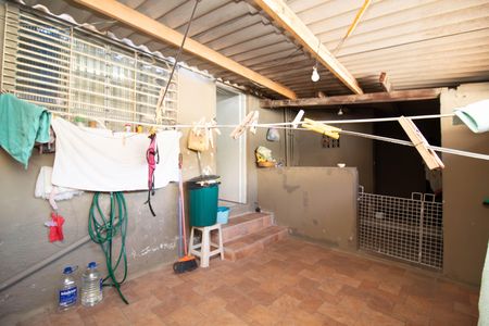 Casa à venda com 250m², 1 quarto e 3 vagas Casa à venda com 250m², 1 quarto e 3 vagasÁrea de Serviço