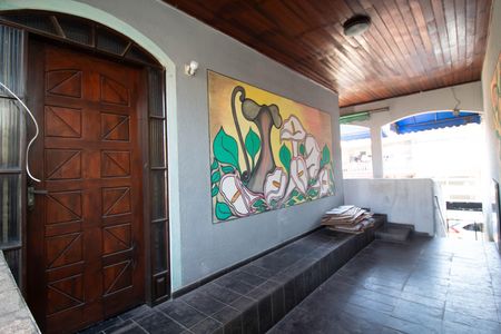 Casa à venda com 250m², 1 quarto e 3 vagas Casa à venda com 250m², 1 quarto e 3 vagasÁrea comum