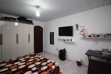Casa à venda com 250m², 1 quarto e 3 vagas Casa à venda com 250m², 1 quarto e 3 vagasCasa 2 - Quarto