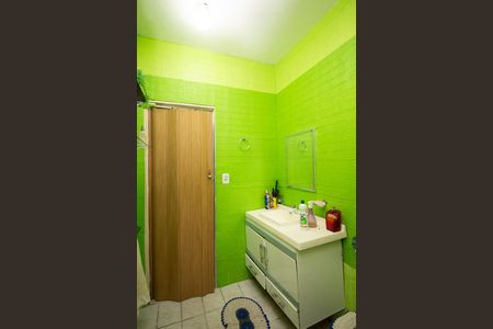 Casa à venda com 250m², 1 quarto e 3 vagas Casa à venda com 250m², 1 quarto e 3 vagasBanheiro Social