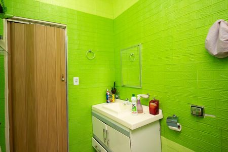 Casa à venda com 250m², 1 quarto e 3 vagas Casa à venda com 250m², 1 quarto e 3 vagasBanheiro Social