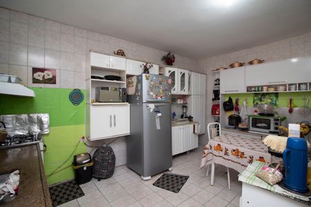 Casa à venda com 250m², 1 quarto e 3 vagas Casa à venda com 250m², 1 quarto e 3 vagasCozinha