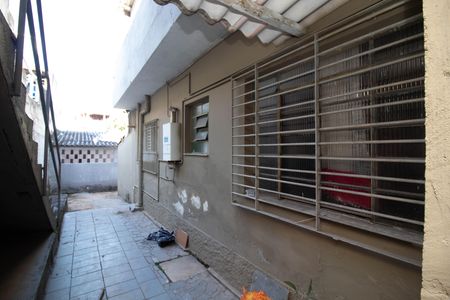 Casa à venda com 250m², 1 quarto e 3 vagas Casa à venda com 250m², 1 quarto e 3 vagasÁrea externa