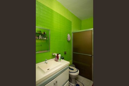 Casa à venda com 250m², 1 quarto e 3 vagas Casa à venda com 250m², 1 quarto e 3 vagasBanheiro Social